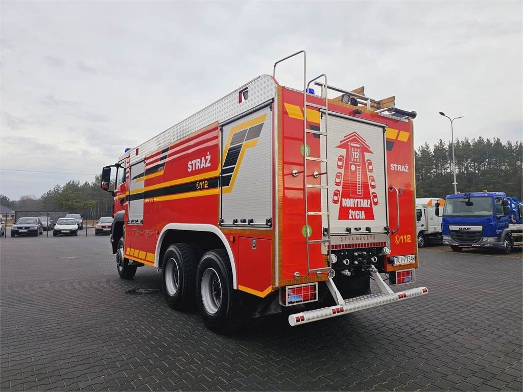 MAN TGS 26.440 6x6 9500 l water + 950 foam Stolarczyk - Camion de pompier: photos 3 MAN TGS 26.440 6x6 9500 l water + 950 foam Stolarczyk - Camion de pompier: photos 3