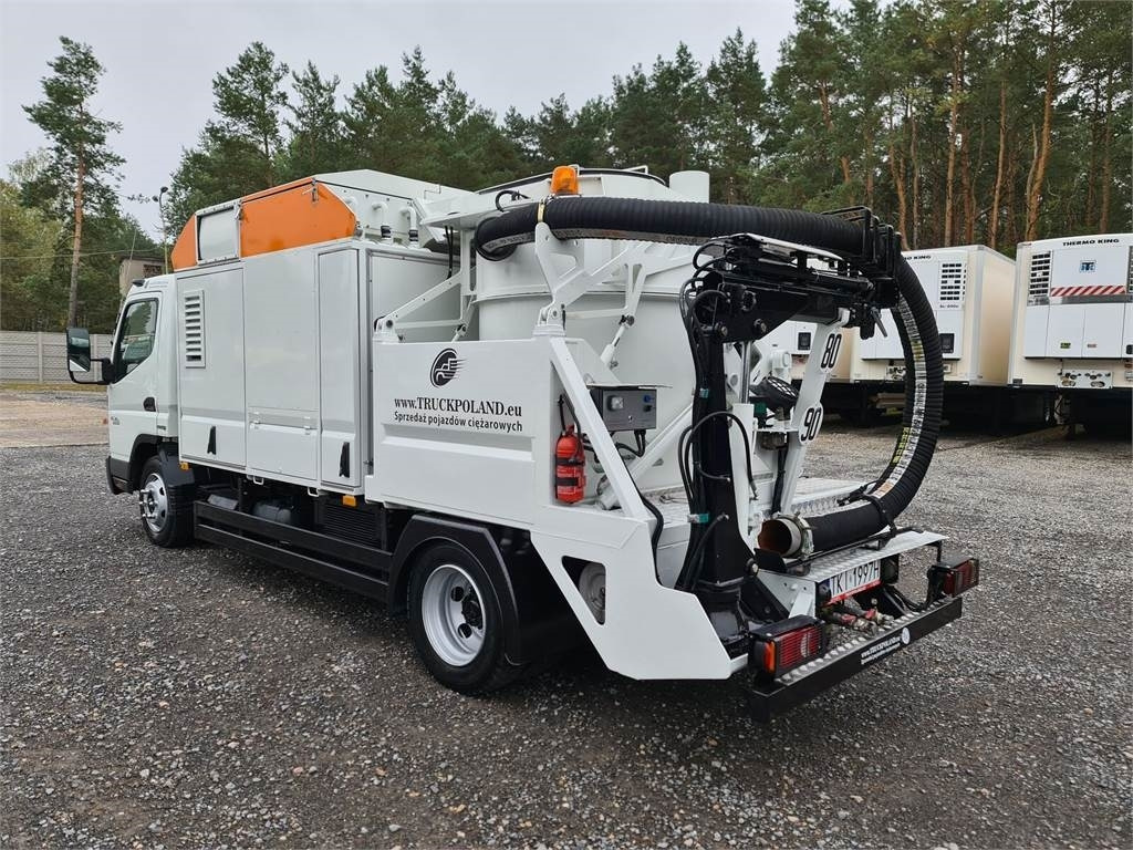 Mitsubishi CANTER odkurzacz koparka ssąca Saugbagger CITY SAU - Pelle: photos 5 Mitsubishi CANTER odkurzacz koparka ssąca Saugbagger CITY SAU - Pelle: photos 5