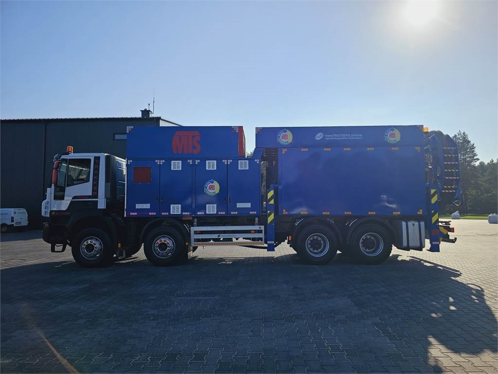 Iveco MTS 4 x TURBINE MTS 4 x TURBINE Saugbagger vacuum - Véhicule de voirie/ Spécial: photos 4 Iveco MTS 4 x TURBINE MTS 4 x TURBINE Saugbagger vacuum - Véhicule de voirie/ Spécial: photos 4