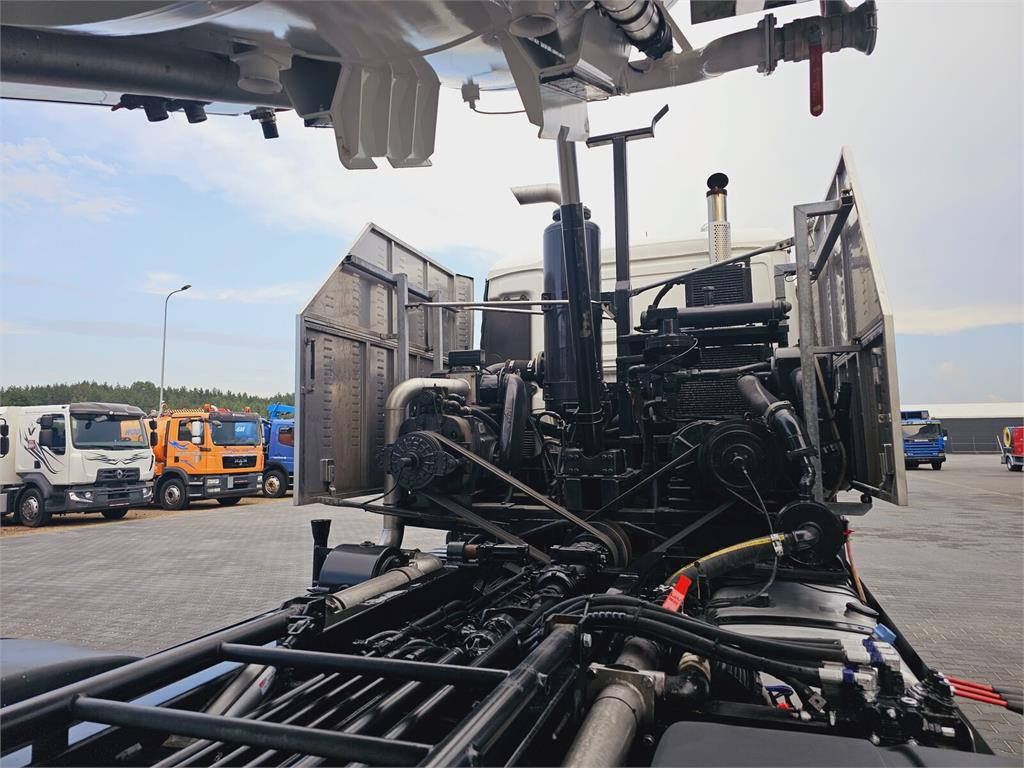 Véhicule de voirie/ Spécial MAN JUROP VJC9 / 5 2010 WUKO for collecting liquid was: photos 31