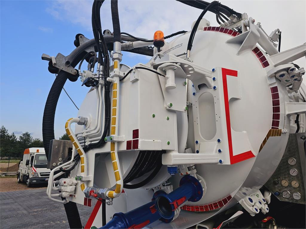 Véhicule de voirie/ Spécial MAN JUROP VJC9 / 5 2010 WUKO for collecting liquid was: photos 16