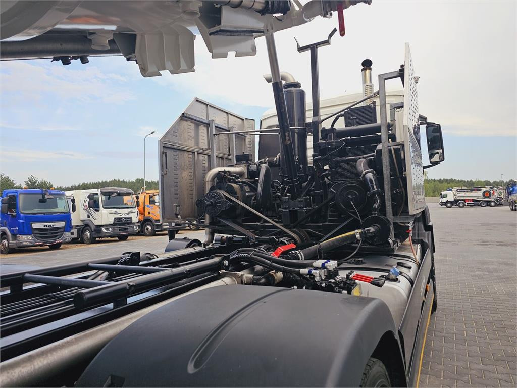 Véhicule de voirie/ Spécial MAN JUROP VJC9 / 5 2010 WUKO for collecting liquid was: photos 30