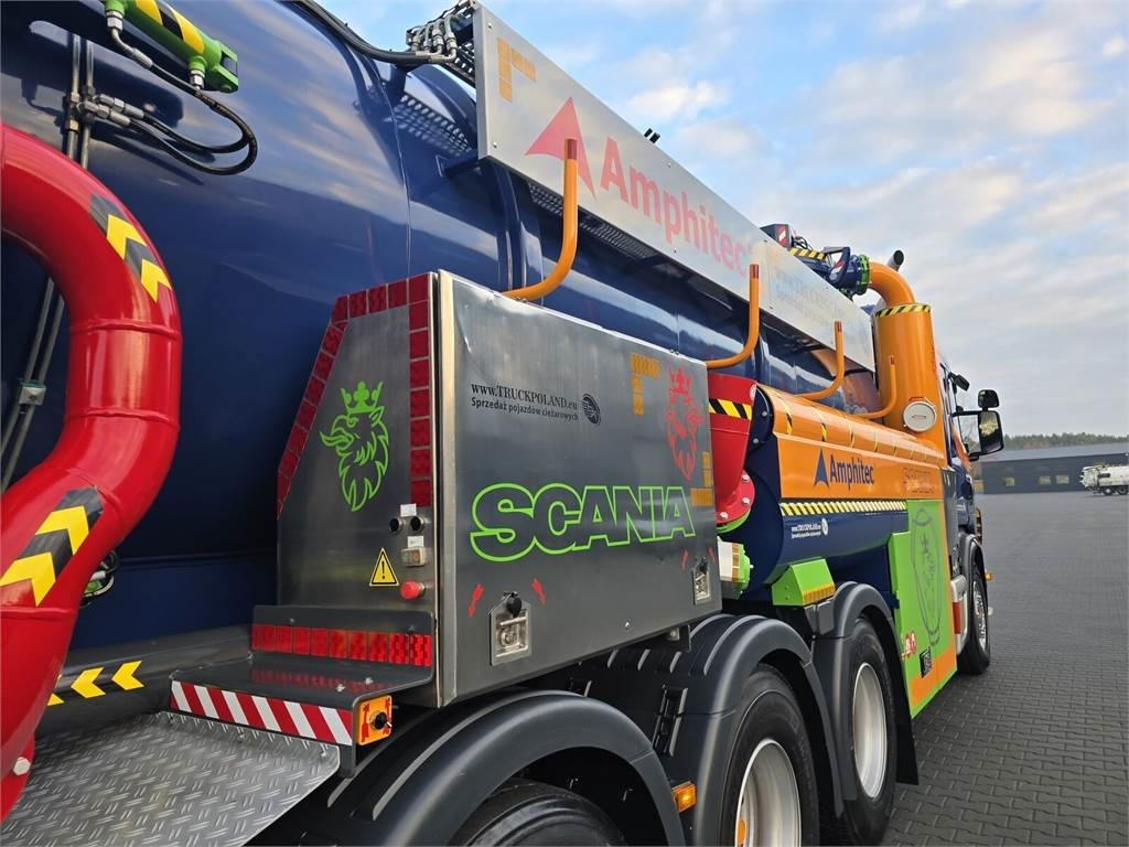 Scania Amphitec VORTEX G2 ATEX suction and blowing vacuum - Véhicule de voirie/ Spécial: photos 2 Scania Amphitec VORTEX G2 ATEX suction and blowing vacuum - Véhicule de voirie/ Spécial: photos 2
