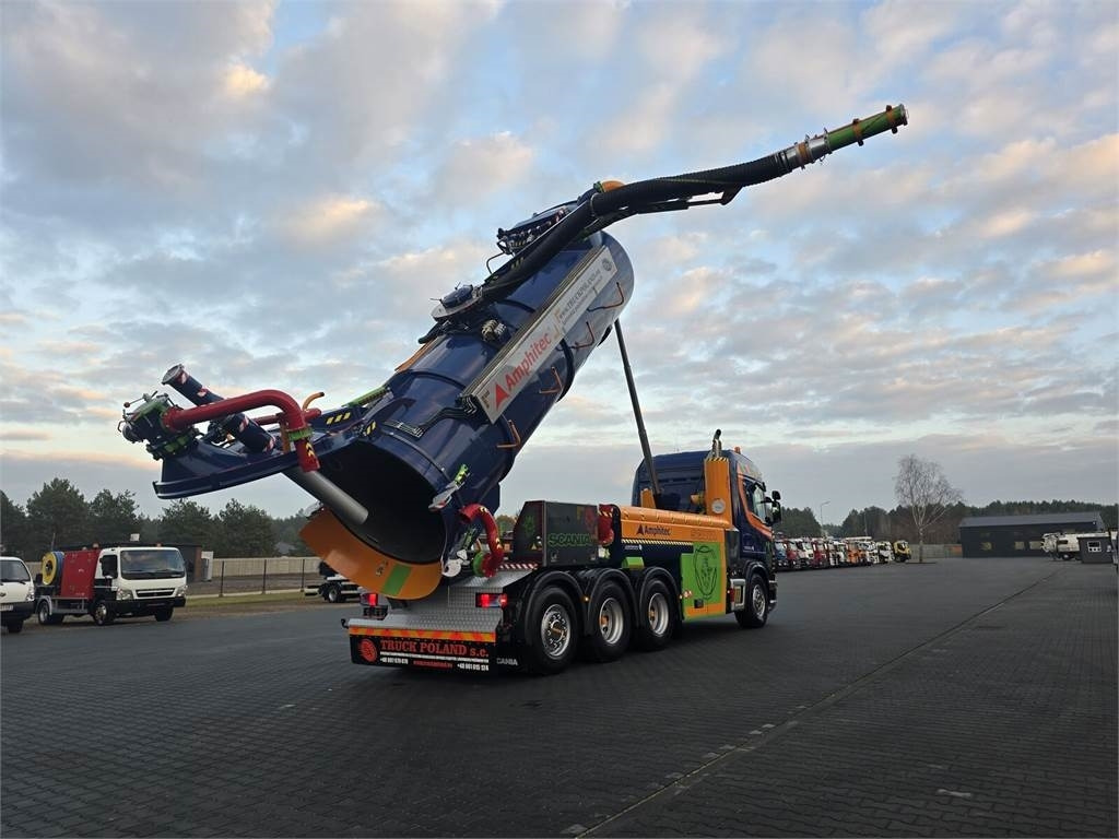 Scania Amphitec VORTEX G2 ATEX suction and blowing vacuum - Véhicule de voirie/ Spécial: photos 1 Scania Amphitec VORTEX G2 ATEX suction and blowing vacuum - Véhicule de voirie/ Spécial: photos 1
