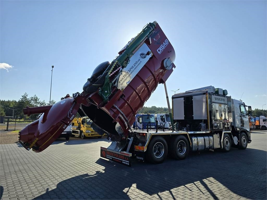 Volvo Disab Centurion vacuum suction loader - Camion hydrocureur: photos 1 Volvo Disab Centurion vacuum suction loader - Camion hydrocureur: photos 1