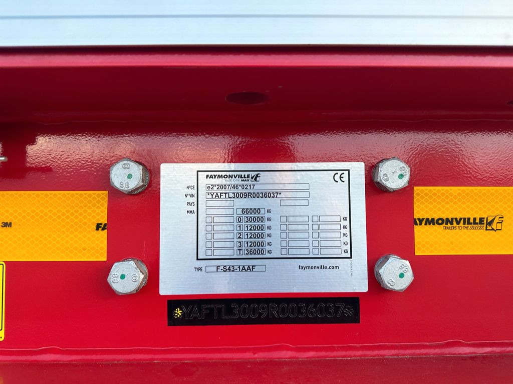 Faymonville 3 achs tieflader / 2 x ausziehbar / 16.300 mm Faymonville 3 achs tieflader / 2 x ausziehbar / 16.300 mm - Semi-remorque surbaissé: photos 5 Faymonville 3 achs tieflader / 2 x ausziehbar / 16.300 mm Faymonville 3 achs tieflader / 2 x ausziehbar / 16.300 mm - Semi-remorque surbaissé: photos 5