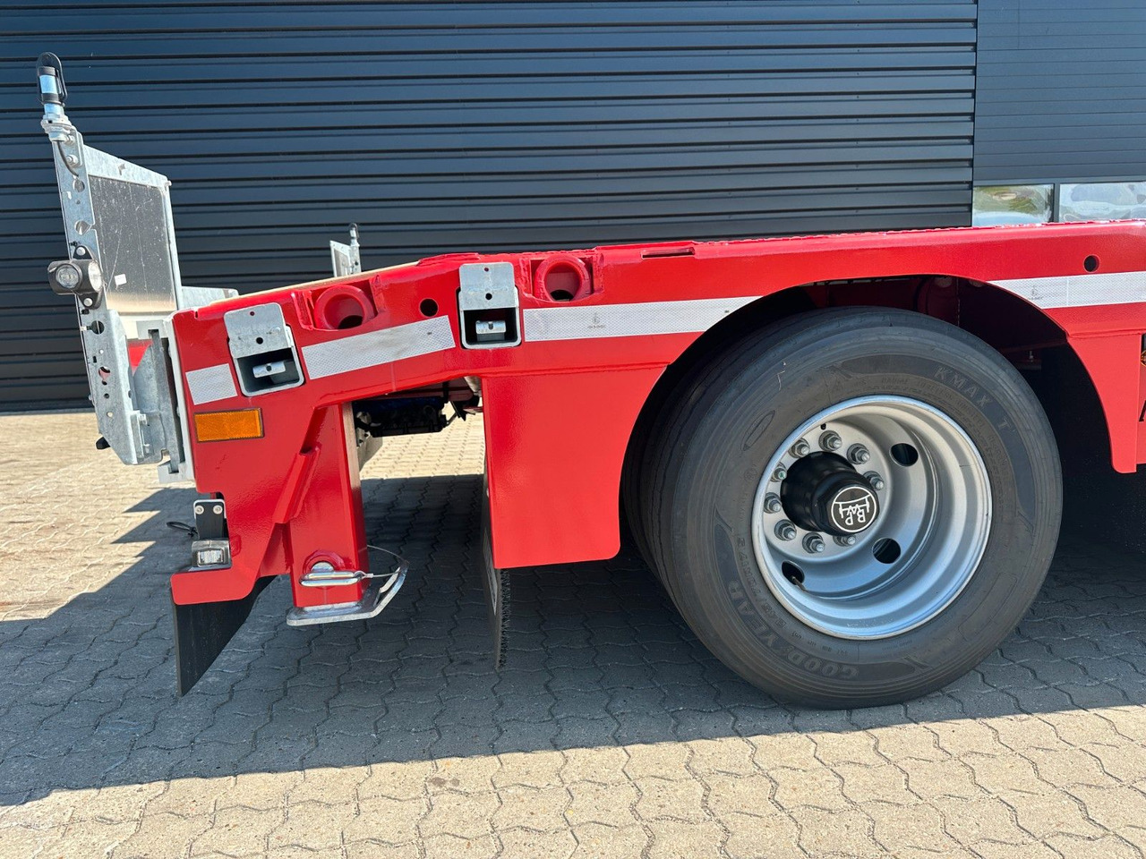 Faymonville MAX 110 4 achs tieflader / 2 x ausziehbar - Semi-remorque surbaissé: photos 5 Faymonville MAX 110 4 achs tieflader / 2 x ausziehbar - Semi-remorque surbaissé: photos 5