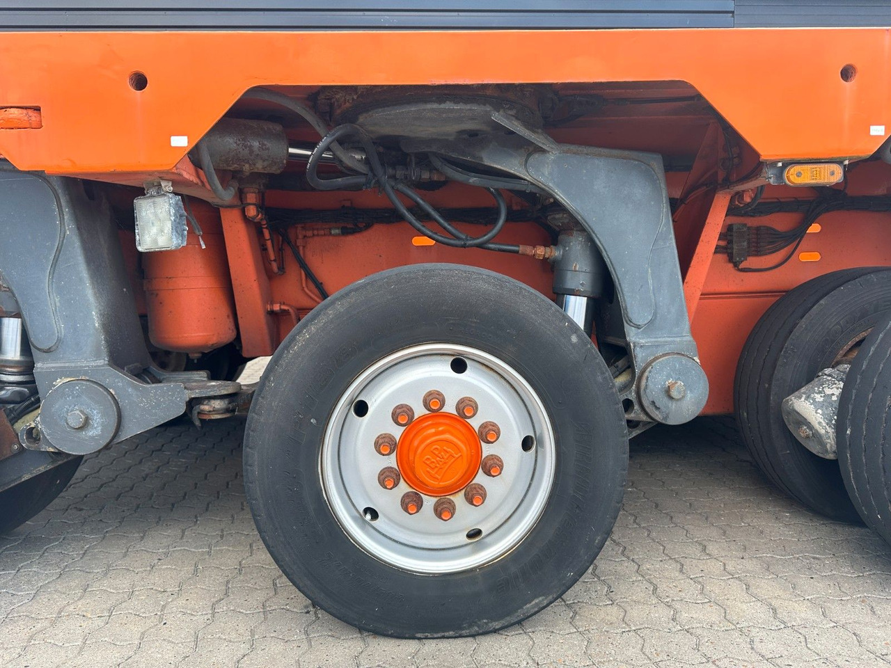 Goldhofer THP 3+5 XLE - Semi-remorque surbaissé: photos 4 Goldhofer THP 3+5 XLE - Semi-remorque surbaissé: photos 4