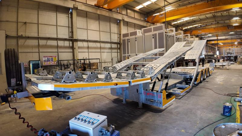 Eroglu 3 Axle Trucks Carriers - Semi-remorque porte-voitures: photos 5 Eroglu 3 Axle Trucks Carriers - Semi-remorque porte-voitures: photos 5