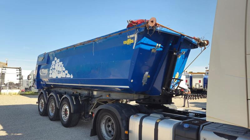 Fliegl FLT 33 - Semi-remorque benne: photos 4 Fliegl FLT 33 - Semi-remorque benne: photos 4