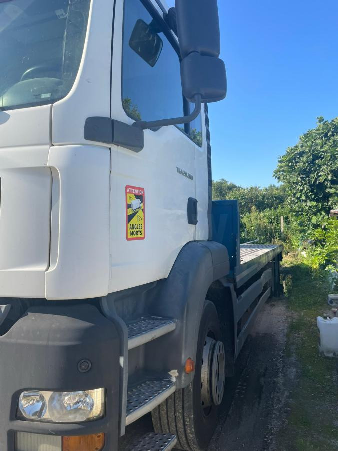 MAN TGA 28.360 - Camion porte-voitures: photos 3 MAN TGA 28.360 - Camion porte-voitures: photos 3