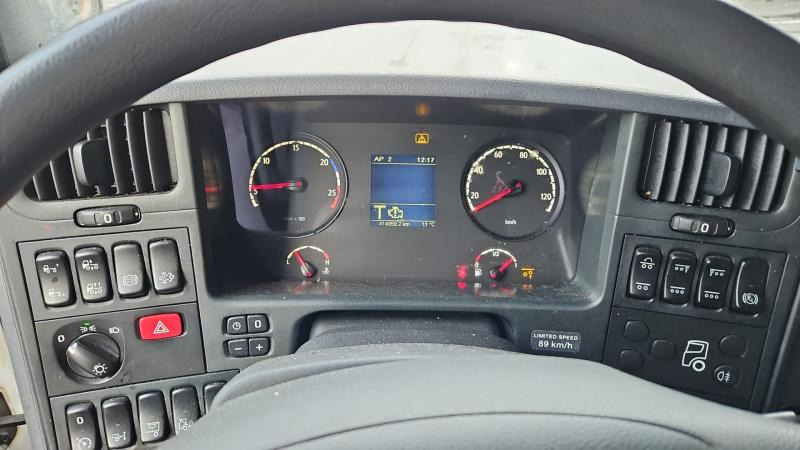 Scania P 370 - Camion frigorifique: photos 5 Scania P 370 - Camion frigorifique: photos 5