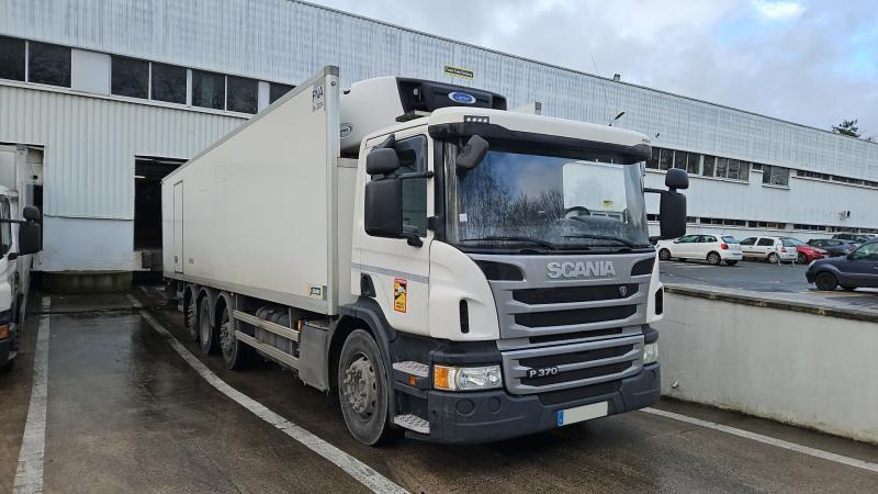 Scania P 370 - Camion frigorifique: photos 1 Scania P 370 - Camion frigorifique: photos 1