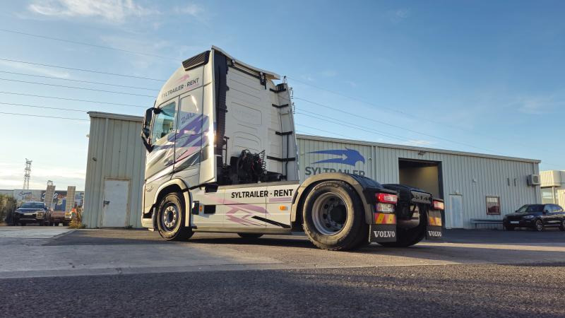 Volvo FH 500 AERO Globetrotter XXL (Location / Rent) - Tracteur routier: photos 2 Volvo FH 500 AERO Globetrotter XXL (Location / Rent) - Tracteur routier: photos 2