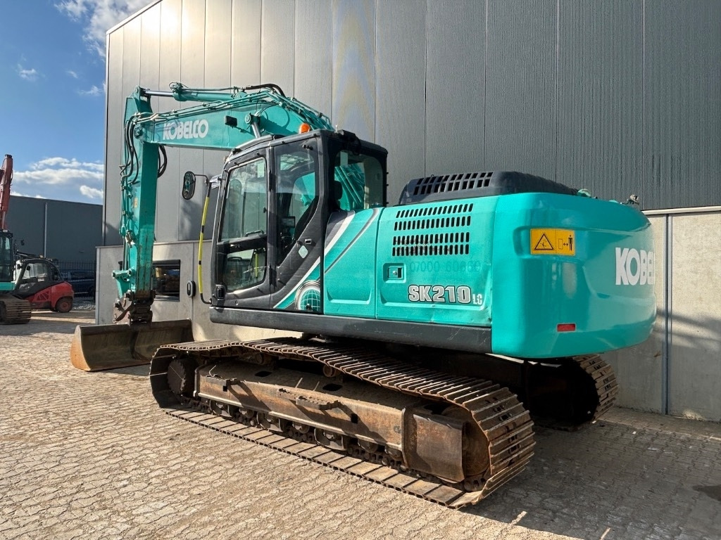 Kobelco SK 210 LC-10 - SK210 - SK210LC-10 - Pelle sur chenille: photos 3 Kobelco SK 210 LC-10 - SK210 - SK210LC-10 - Pelle sur chenille: photos 3