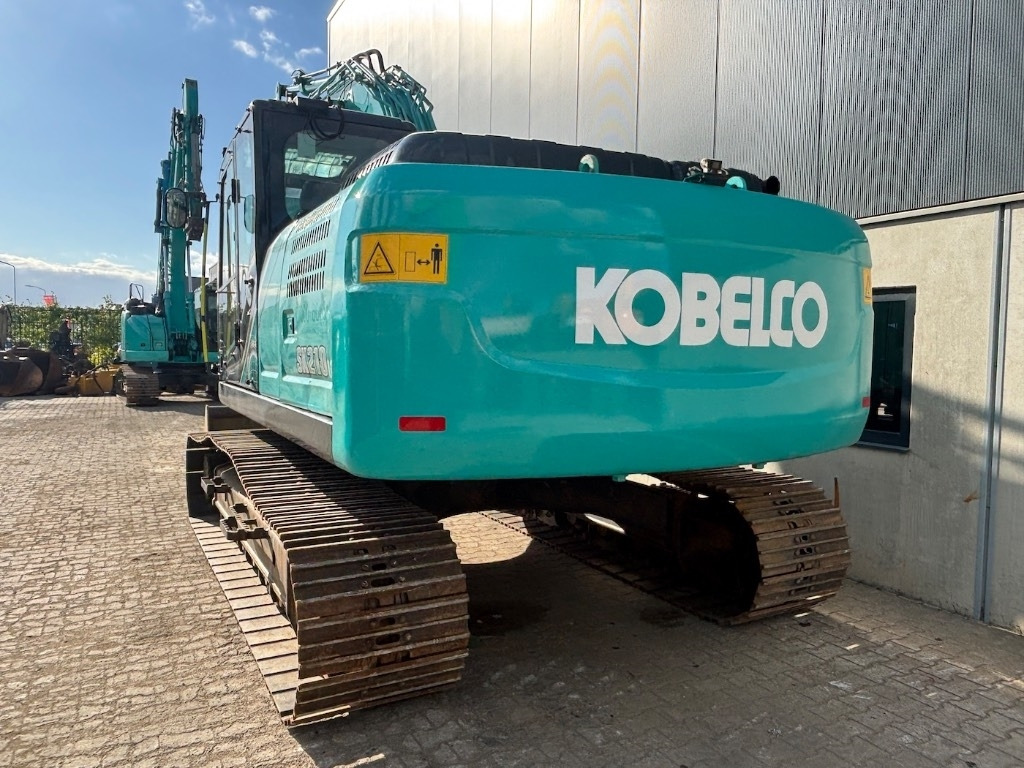 Kobelco SK 210 LC-10 - SK210 - SK210LC-10 - Pelle sur chenille: photos 4 Kobelco SK 210 LC-10 - SK210 - SK210LC-10 - Pelle sur chenille: photos 4