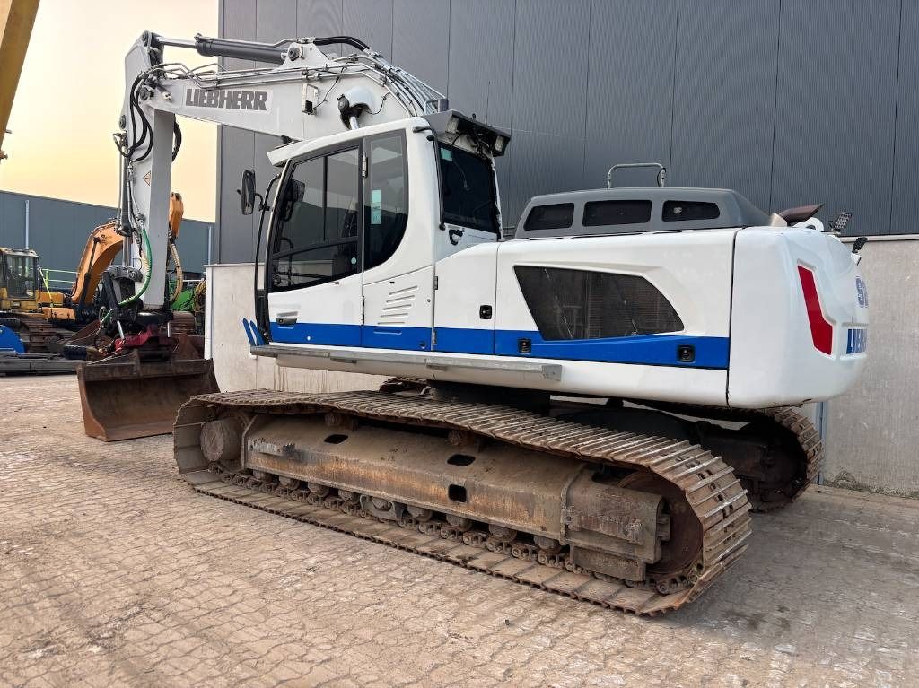 Liebherr R 924 - R924 - R924LC - 922 - 920 - 926 - Pelle de manutention: photos 3 Liebherr R 924 - R924 - R924LC - 922 - 920 - 926 - Pelle de manutention: photos 3