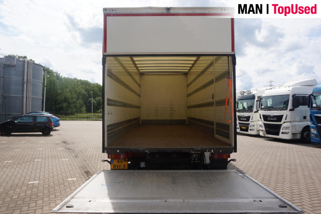 MAN TGL 12.220 4X2 BL / Koffer LBW - Camion fourgon: photos 2 MAN TGL 12.220 4X2 BL / Koffer LBW - Camion fourgon: photos 2