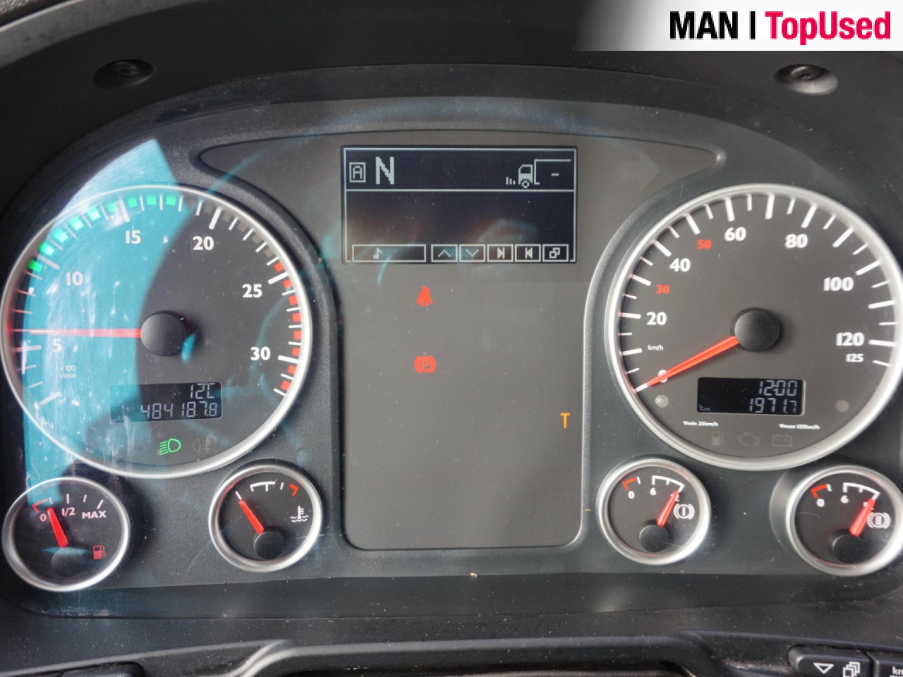 MAN TGX 18.420 4X2 BLS / PTO / ADR III / Euro6 - Tracteur routier: photos 4 MAN TGX 18.420 4X2 BLS / PTO / ADR III / Euro6 - Tracteur routier: photos 4