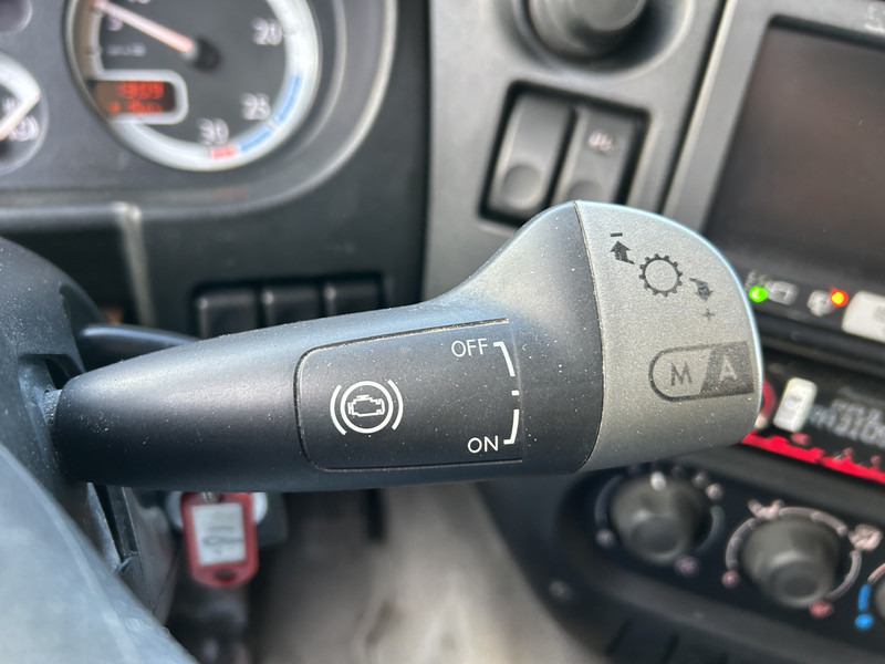 DAF CF 75 310 Euro 5 / Curtainside Box / Loadlift / Trailer Coupling - Camion à rideaux coulissants: photos 5 DAF CF 75 310 Euro 5 / Curtainside Box / Loadlift / Trailer Coupling - Camion à rideaux coulissants: photos 5