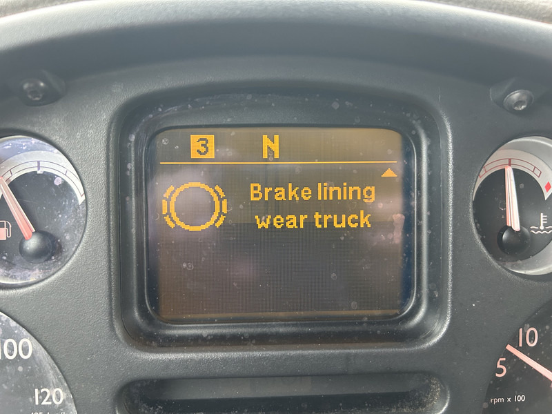 DAF LF 45 210 EEV / 466 dkm / Box Truck / Loadlift 1500 kg / NL Truck - Camion fourgon: photos 5 DAF LF 45 210 EEV / 466 dkm / Box Truck / Loadlift 1500 kg / NL Truck - Camion fourgon: photos 5