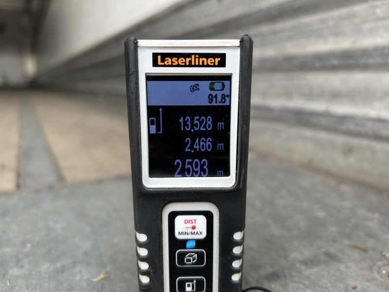 Fruehauf FSR MD4 / Box / Loadlift 2000 kg / Lift axle - Semi-remorque fourgon: photos 4 Fruehauf FSR MD4 / Box / Loadlift 2000 kg / Lift axle - Semi-remorque fourgon: photos 4