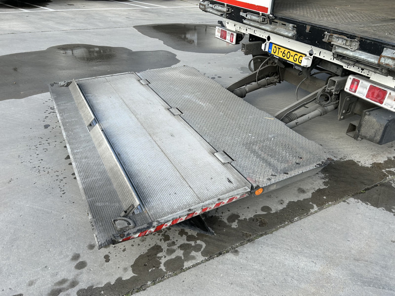 Krone Dry Liner / Box / Loadlift 2000 kg / Disk / APK TUV 11-26 - Semi-remorque fourgon: photos 5 Krone Dry Liner / Box / Loadlift 2000 kg / Disk / APK TUV 11-26 - Semi-remorque fourgon: photos 5