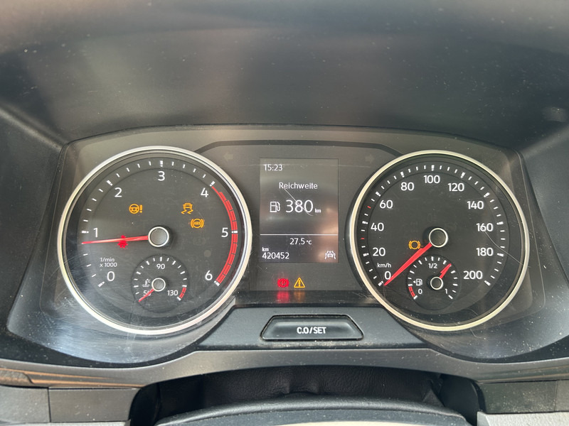 MAN TGE 3.180 2.0 Euro 6 / Box / 420 dkm / Loadlift / Cruise / NL Van - Fourgon: photos 4 MAN TGE 3.180 2.0 Euro 6 / Box / 420 dkm / Loadlift / Cruise / NL Van - Fourgon: photos 4