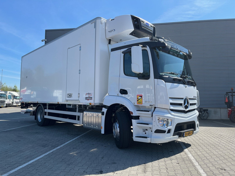 Mercedes-Benz Actros 2124 MULTITEMP / Carrier Koeler / Alleen Te Huur -> 013-7200971 - Camion frigorifique: photos 1 Mercedes-Benz Actros 2124 MULTITEMP / Carrier Koeler / Alleen Te Huur -> 013-7200971 - Camion frigorifique: photos 1