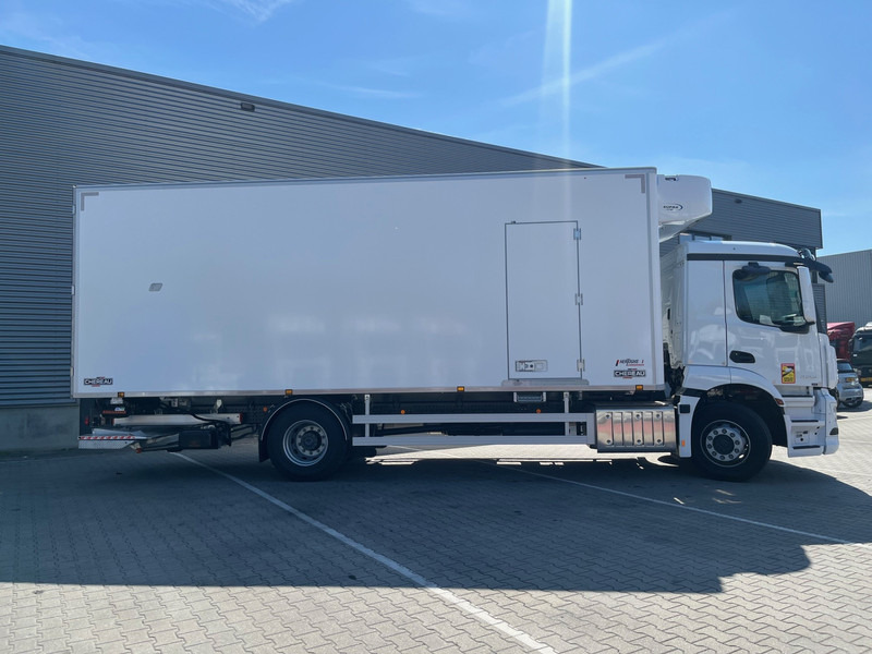 Mercedes-Benz Actros 2124 MULTITEMP / Carrier Koeler / Alleen Te Huur -> 013-7200971 - Camion frigorifique: photos 4 Mercedes-Benz Actros 2124 MULTITEMP / Carrier Koeler / Alleen Te Huur -> 013-7200971 - Camion frigorifique: photos 4