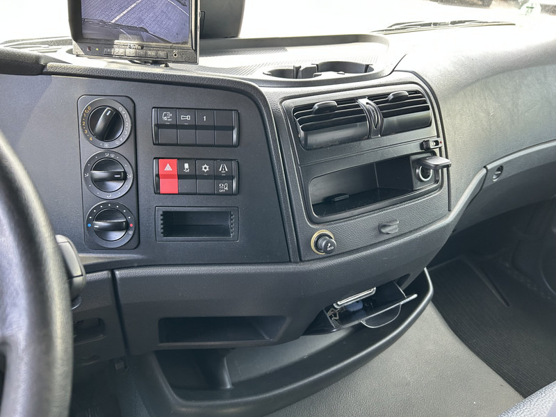 Mercedes-Benz Atego 818 / 8 Ton / 676 dkm / Box / Laadklep / APK TUV 03-26 - Camion fourgon: photos 5 Mercedes-Benz Atego 818 / 8 Ton / 676 dkm / Box / Laadklep / APK TUV 03-26 - Camion fourgon: photos 5