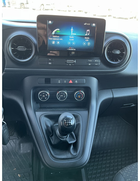 Mercedes-Benz Citan 108 CDI Pro / Schade - Unfall - Accident / 63 dkm / APK TUV 09-25 - Fourgonnette: photos 5 Mercedes-Benz Citan 108 CDI Pro / Schade - Unfall - Accident / 63 dkm / APK TUV 09-25 - Fourgonnette: photos 5