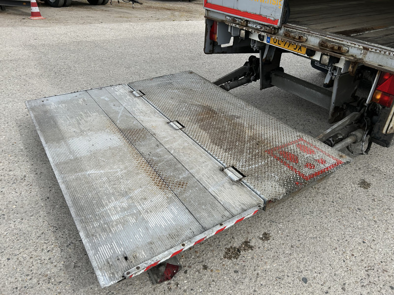 Renders ROC 12.10 City / Box / Loadlift 2000 kg / NL Trailer - Semi-remorque fourgon: photos 5 Renders ROC 12.10 City / Box / Loadlift 2000 kg / NL Trailer - Semi-remorque fourgon: photos 5