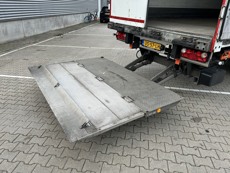 Schmitz Cargobull SCB S2 / Box / Loadlift / 2 as Disk / APK TUV 10-26 - Semi-remorque fourgon: photos 5 Schmitz Cargobull SCB S2 / Box / Loadlift / 2 as Disk / APK TUV 10-26 - Semi-remorque fourgon: photos 5