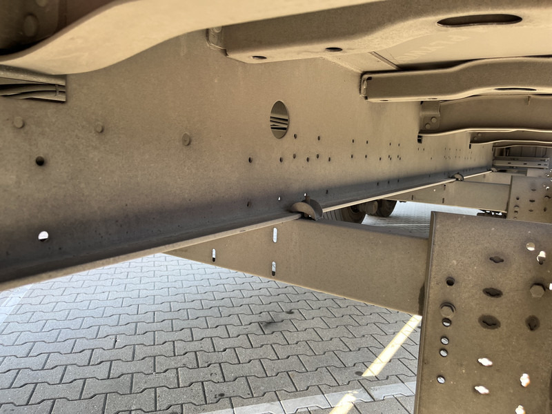 Schmitz Cargobull SCB S2 / Box Trailer / 2 axle Disk / NL Trailer / APK TUV 05-26 - Semi-remorque fourgon: photos 5 Schmitz Cargobull SCB S2 / Box Trailer / 2 axle Disk / NL Trailer / APK TUV 05-26 - Semi-remorque fourgon: photos 5