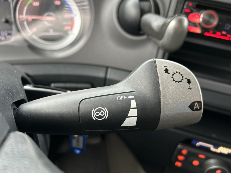 DAF CF 410 FT Space Cab / 717 dkm / Euro 6D / APK TUV 09-26 - Tracteur routier: photos 5 DAF CF 410 FT Space Cab / 717 dkm / Euro 6D / APK TUV 09-26 - Tracteur routier: photos 5