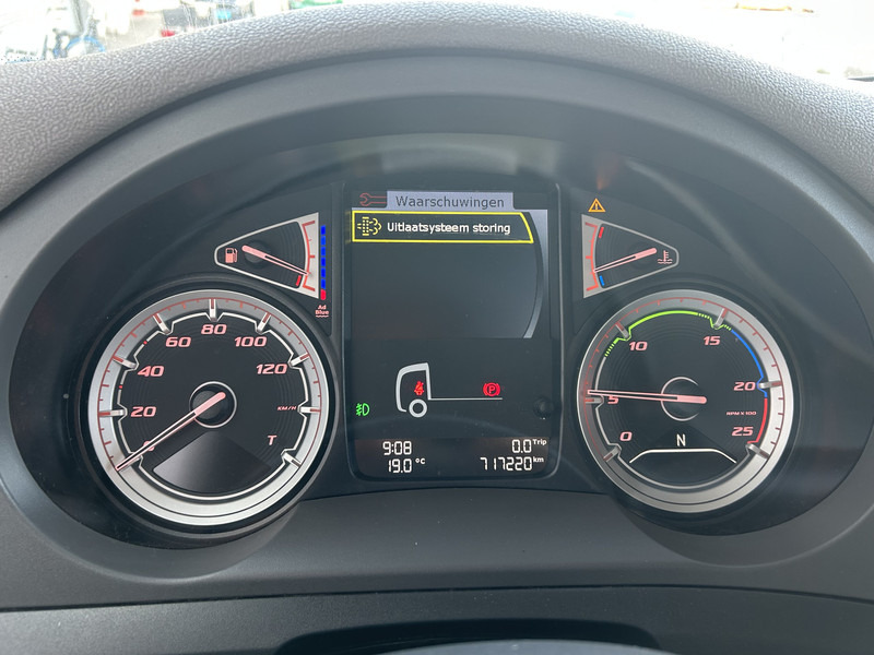 DAF CF 410 FT Space Cab / 717 dkm / Smart Tacho V2 / APK TUV 09-25 - Tracteur routier: photos 4 DAF CF 410 FT Space Cab / 717 dkm / Smart Tacho V2 / APK TUV 09-25 - Tracteur routier: photos 4