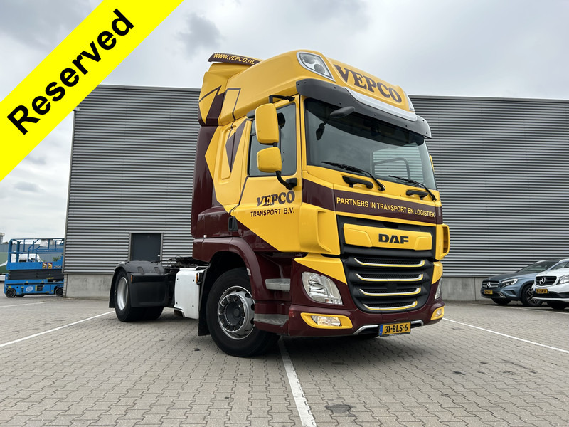 DAF CF 410 FT Space Cab / 915 dkm / New Tacho V2 / APK TUV 03-26 - Tracteur routier: photos 1 DAF CF 410 FT Space Cab / 915 dkm / New Tacho V2 / APK TUV 03-26 - Tracteur routier: photos 1