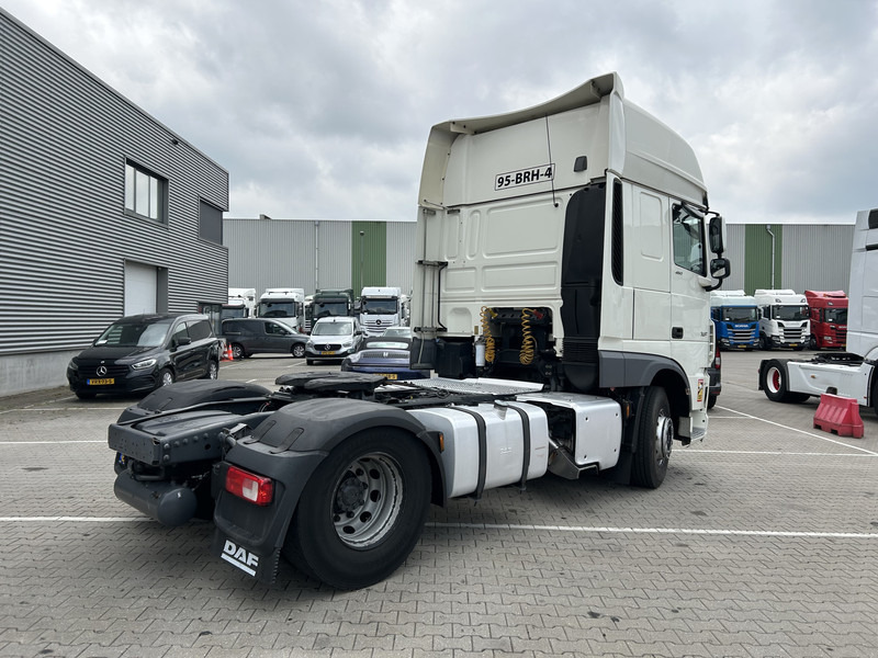 DAF XF 450 FT SSC / 2 Tanks / Stand Airco / APK TUV 03-26 - Tracteur routier: photos 2 DAF XF 450 FT SSC / 2 Tanks / Stand Airco / APK TUV 03-26 - Tracteur routier: photos 2