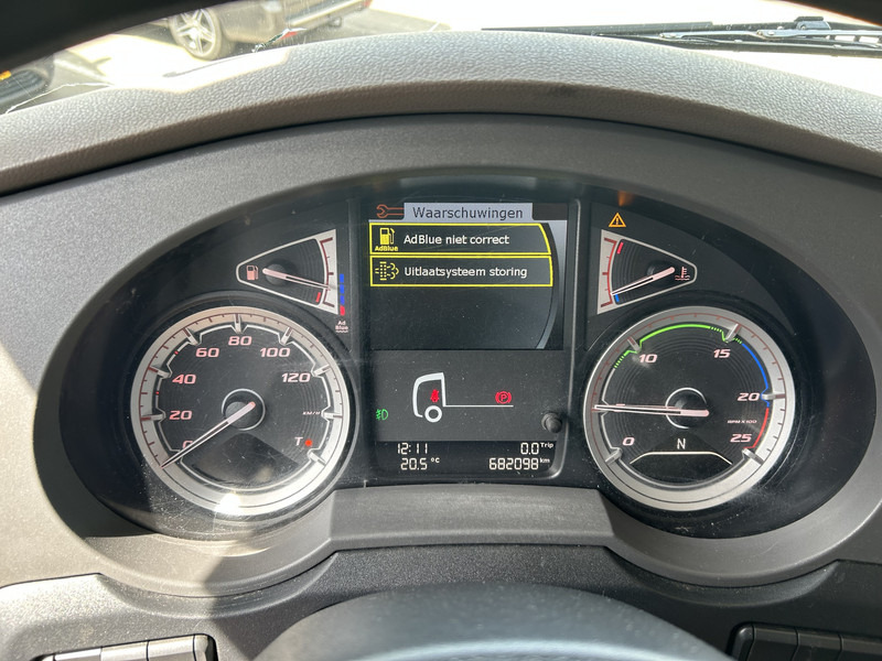DAF XF 450 FT Super Space Cab / 682 dkm / MX Brake / NL Truck - Tracteur routier: photos 4 DAF XF 450 FT Super Space Cab / 682 dkm / MX Brake / NL Truck - Tracteur routier: photos 4