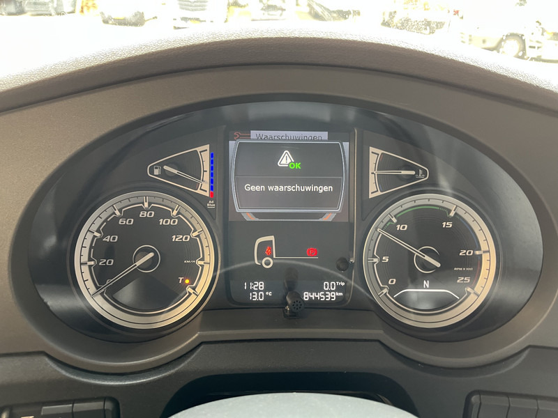 DAF XF 480 FT SSC / 844 dkm / New Tacho / 2 Tanks / Stand Airco / APK TUV 11-25 - Tracteur routier: photos 4 DAF XF 480 FT SSC / 844 dkm / New Tacho / 2 Tanks / Stand Airco / APK TUV 11-25 - Tracteur routier: photos 4