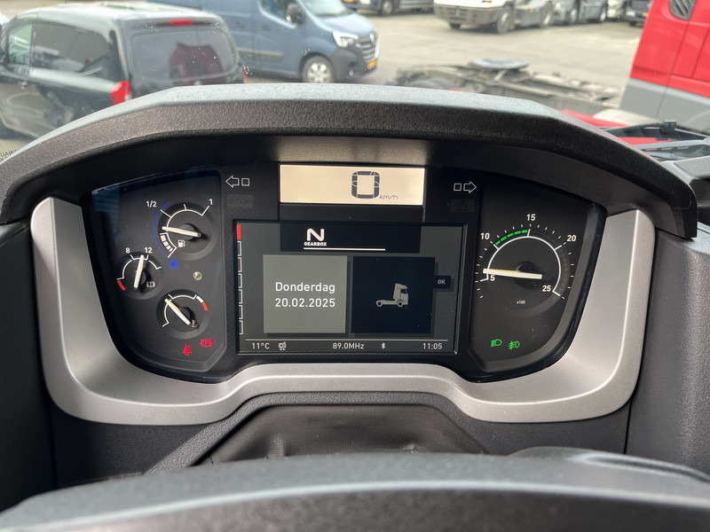 Renault T 380 Comfort Euro 6 / 742 dkm / NL Truck - Tracteur routier: photos 4 Renault T 380 Comfort Euro 6 / 742 dkm / NL Truck - Tracteur routier: photos 4