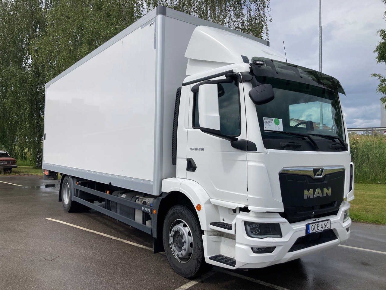 TGM 18.290 18-ppl ÖBS - Camion fourgon: photos 2 TGM 18.290 18-ppl ÖBS - Camion fourgon: photos 2