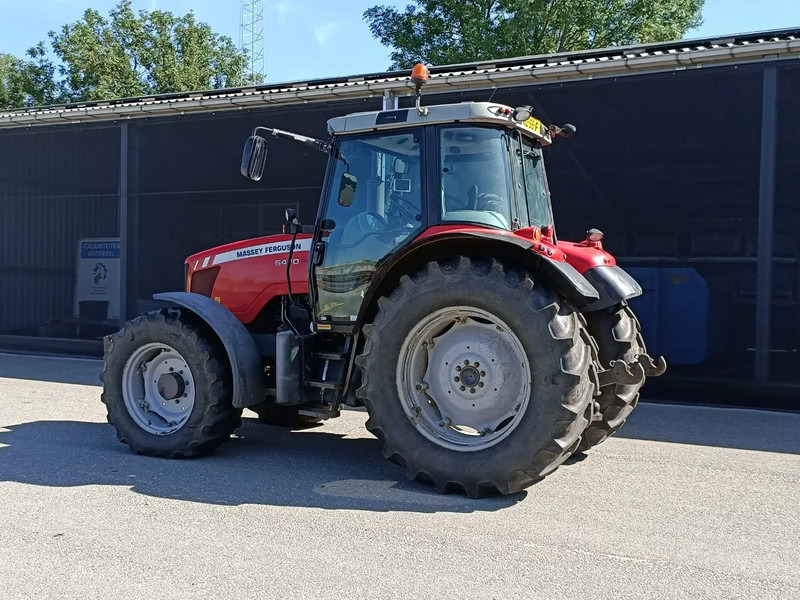 Massey Ferguson 6470 6470 Dyna-6 - Tracteur agricole: photos 2 Massey Ferguson 6470 6470 Dyna-6 - Tracteur agricole: photos 2
