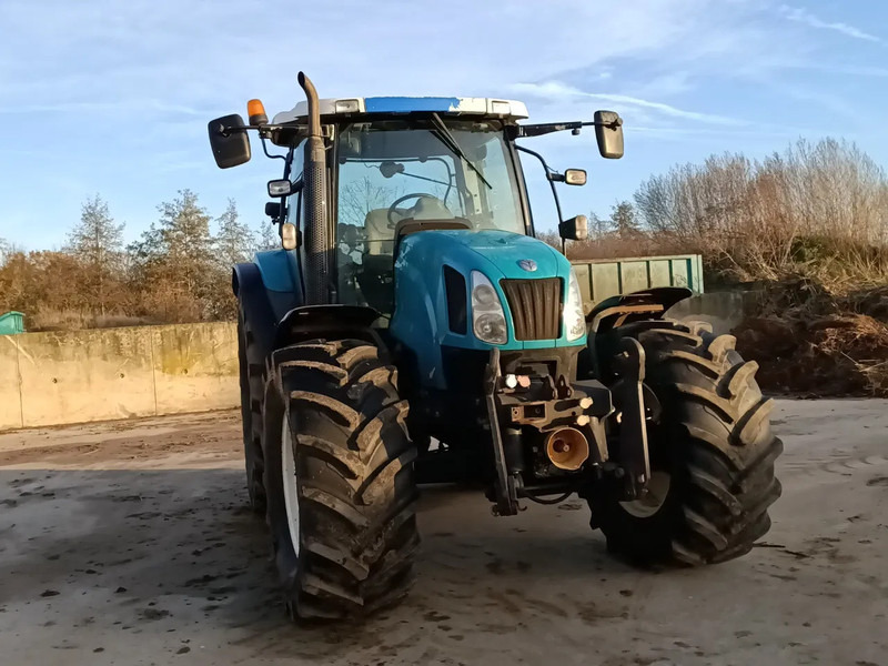 Tracteur agricole New Holland TS135A TS135A: photos 9 Tracteur agricole New Holland TS135A TS135A: photos 9