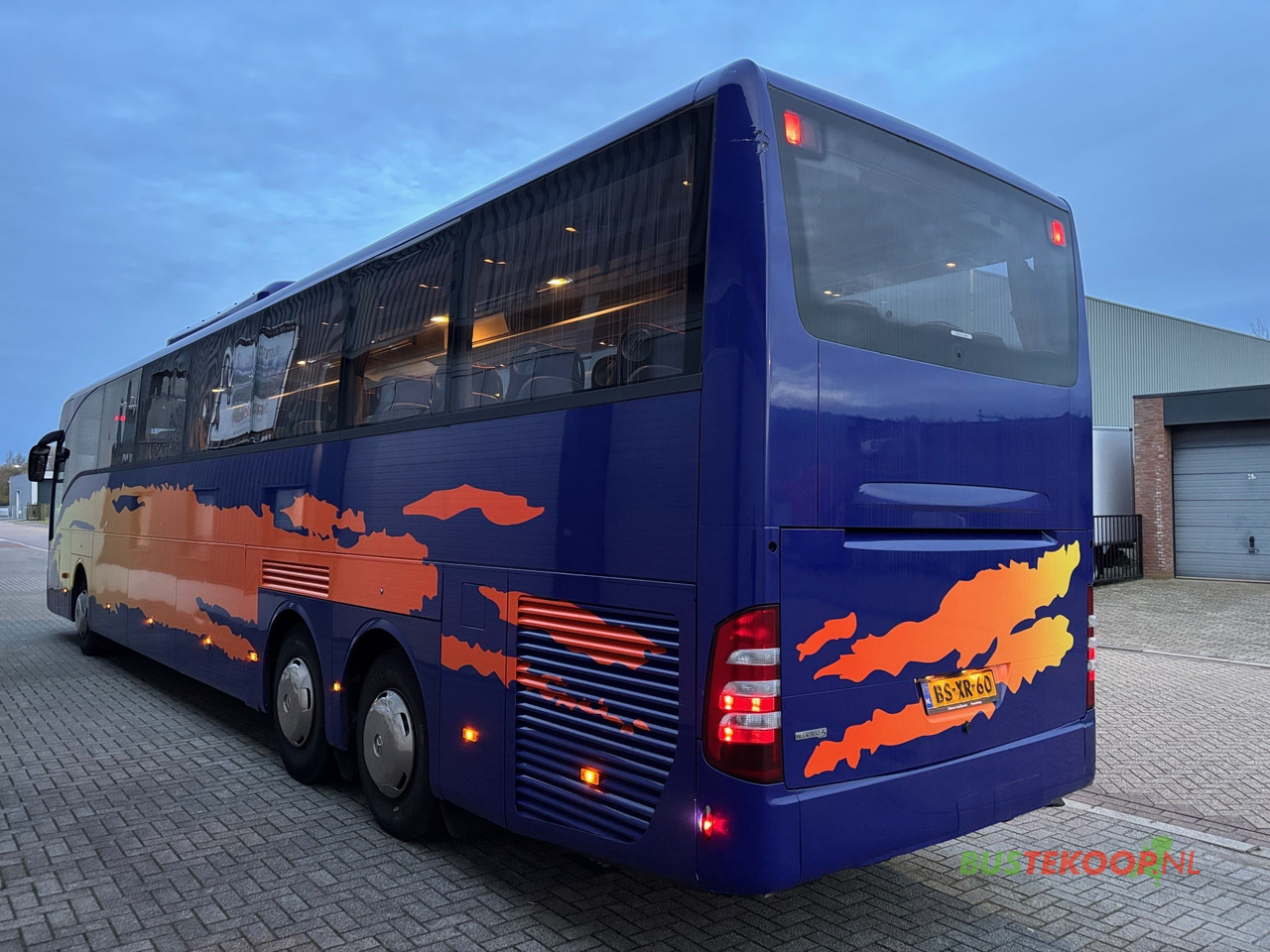 Mercedes TOURISMO RHD-L - Autre matériel: photos 4 Mercedes TOURISMO RHD-L - Autre matériel: photos 4