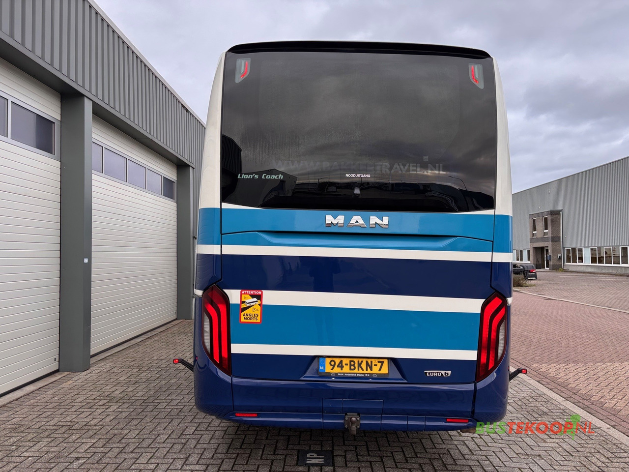 MAN R 07 Lion's Coach - Autocar: photos 5 MAN R 07 Lion's Coach - Autocar: photos 5