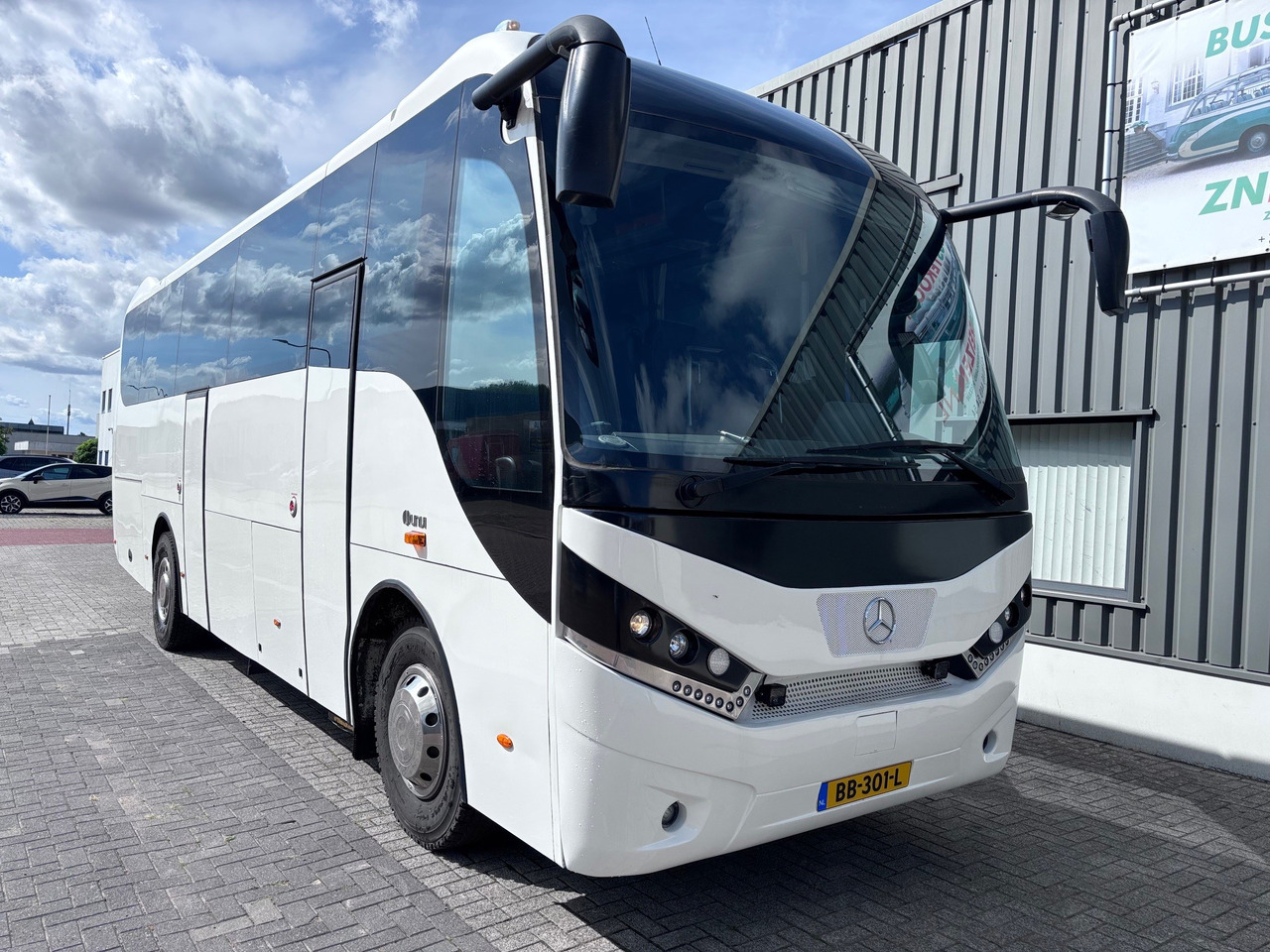 Mercedes ATEGO 1530 Touring GT / UNVI - Autocar: photos 2 Mercedes ATEGO 1530 Touring GT / UNVI - Autocar: photos 2