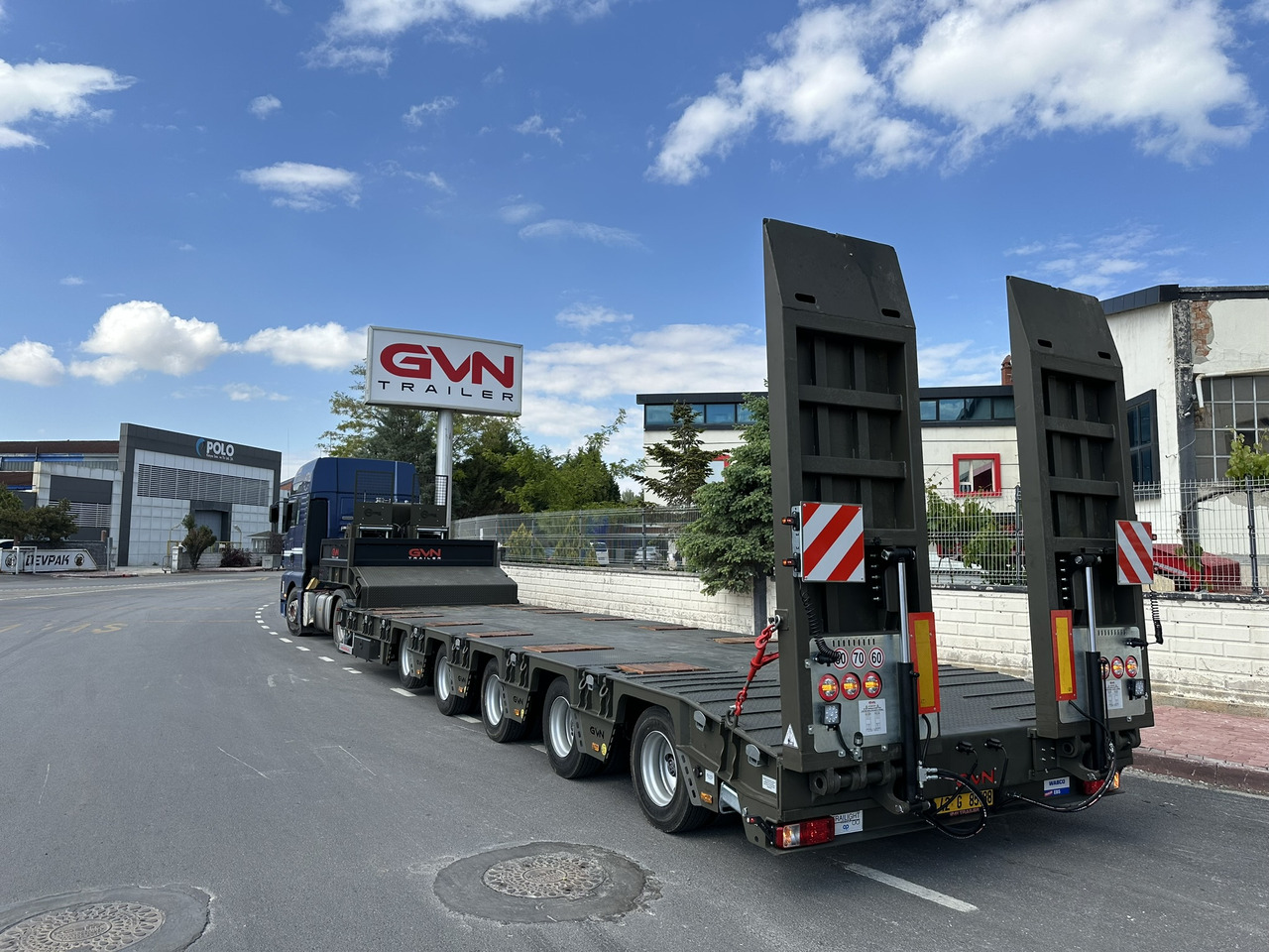 GVN Trailer 5 AXLE LOWBED - Semi-remorque surbaissé: photos 3 GVN Trailer 5 AXLE LOWBED - Semi-remorque surbaissé: photos 3