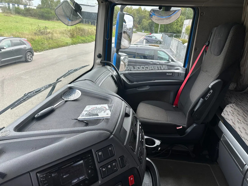 Camion à rideaux coulissants DAF XF 440 6x2 / SUPERSPACECAB / KOMBI MIT ANHANGER SCHMITZ 2016 / DURCHLADEN / 2 STUCK: photos 16